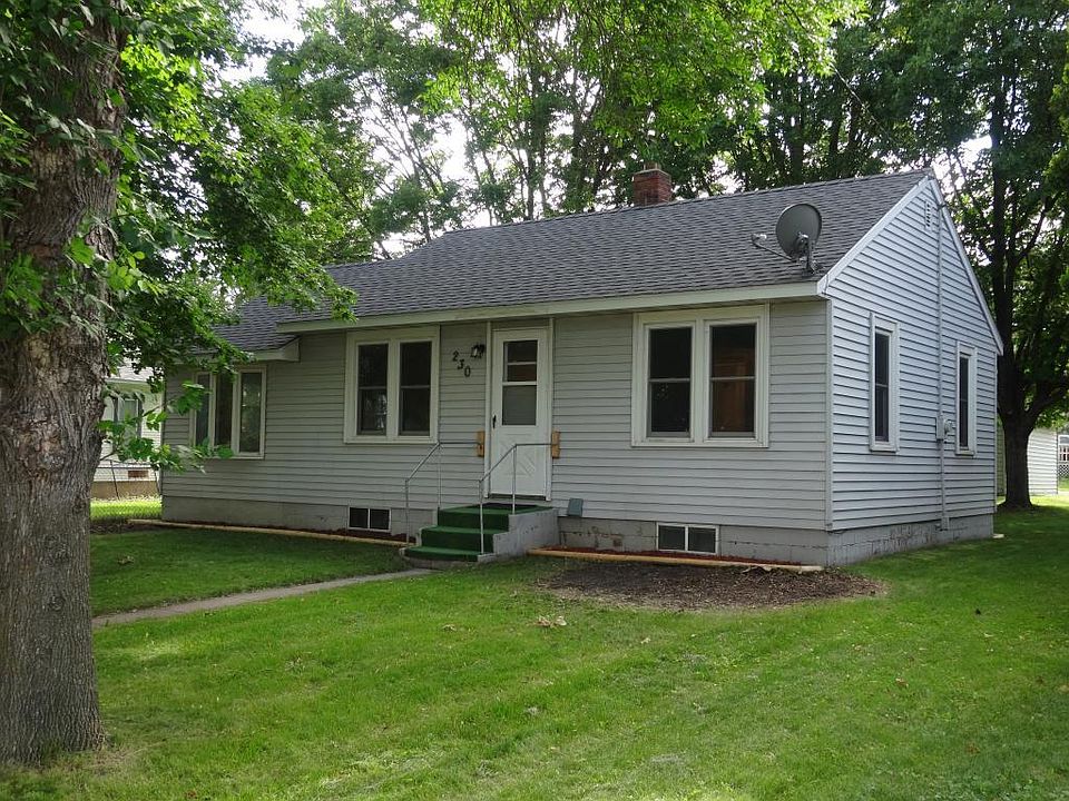1st image of 230 Cherry Ave N