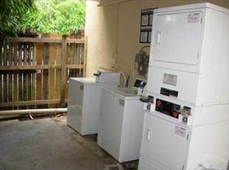 5th image of 5814 NE 4th Ct APT 101