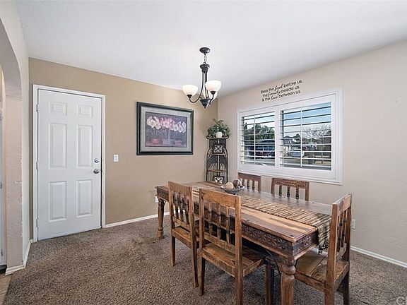 5th image of 2954 Driftwood Pl