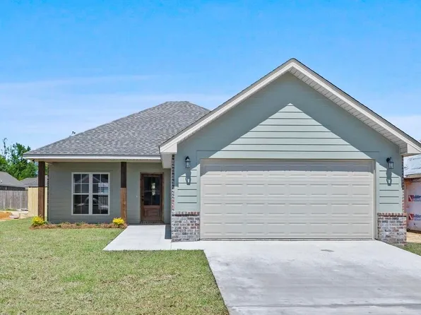 87 E Bartlet Way, Hattiesburg, MS 39402