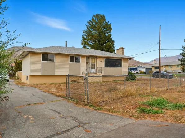 1838 Fleetwood Ave, Kamloops, BC V2B 4S6