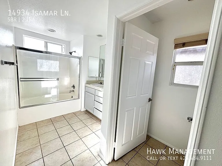 14934 Isamar Ln — Photo 21