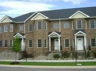 60 Phoenix Blvd, Christiansburg, VA 24073