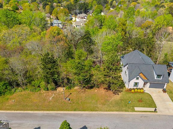 5th image of 9153 Golfview Ln