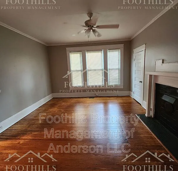 120 Anderson Ave #B — Photo 5