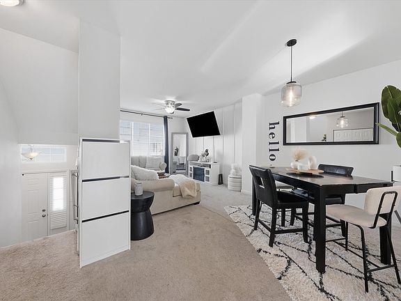 4th image of 3350 Ravinia Cir #0