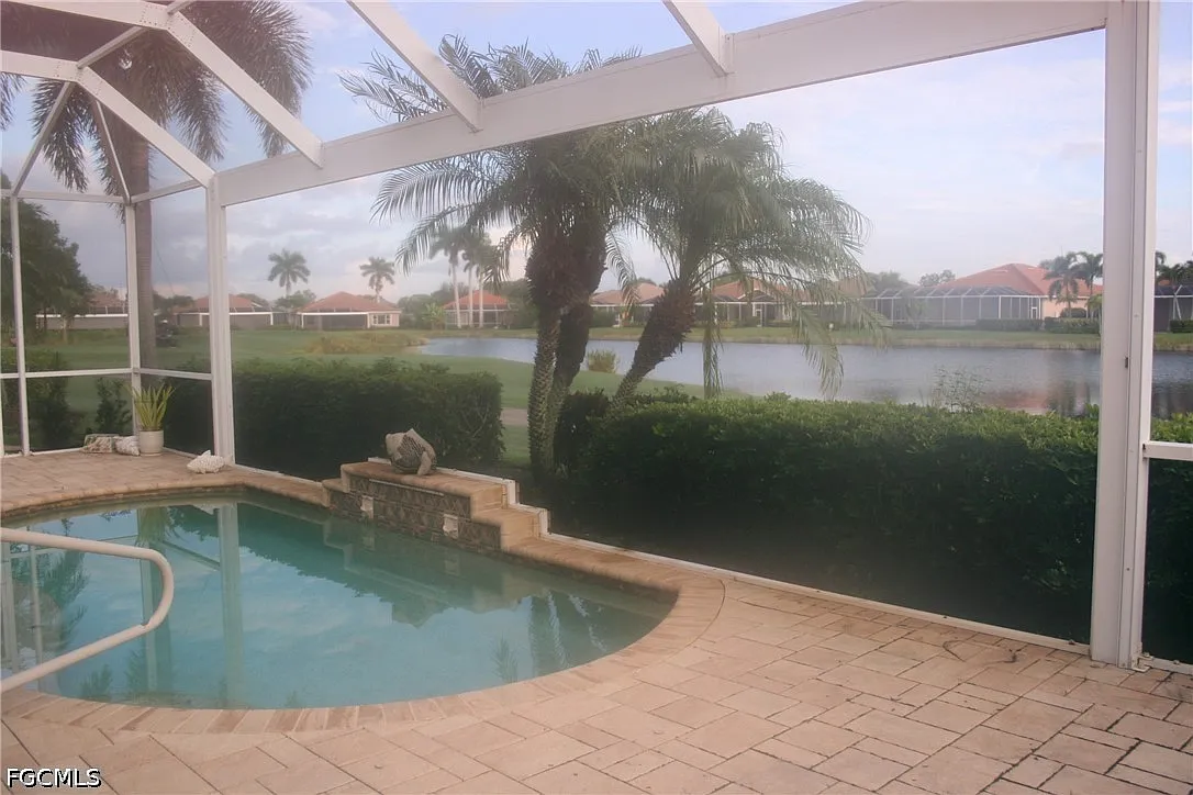 3 bed, 2.0 bath, 1538 sqft, $5,000 — Photo 1