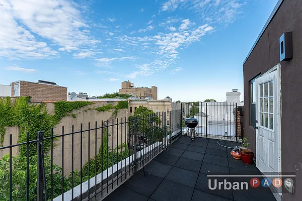 Rented by Urban Pads | media 6