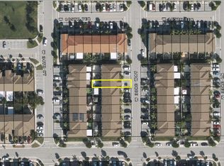 10490 W 33rd Way, Hialeah, FL 33018