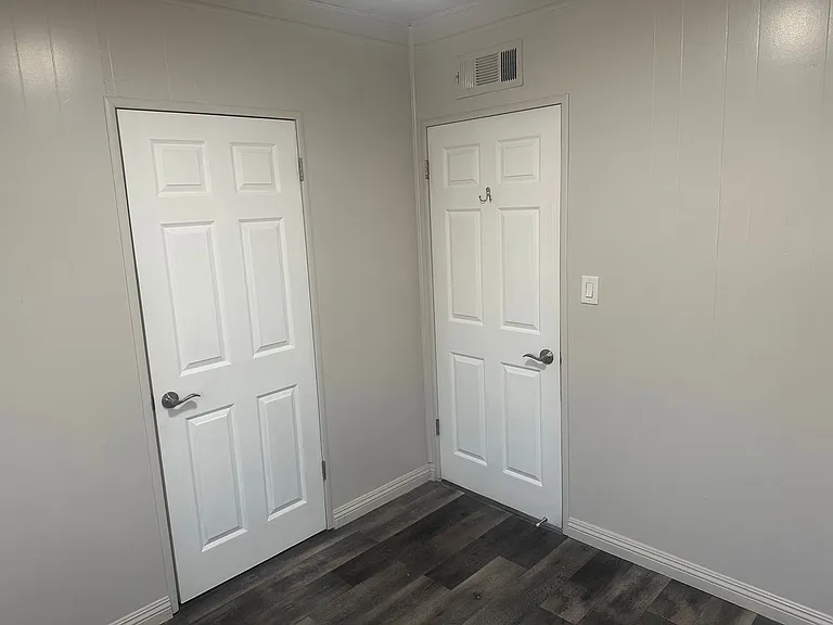 1315 Oakwood Ave — Photo 28