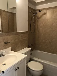 Rented by R New York