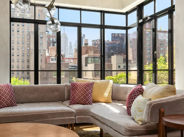 130 West 12th Street 9A image 2 of 14