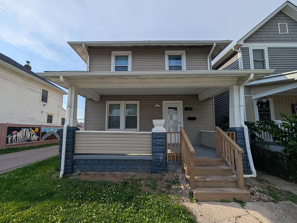 1st image of 884 Bellows Ave
