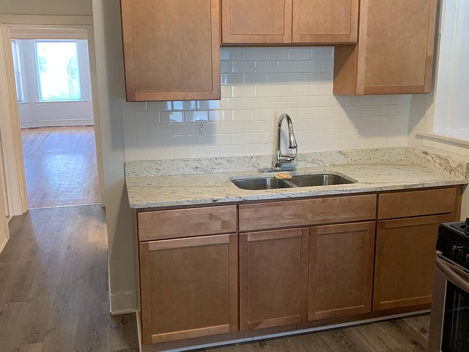1st image of 4836 W Jackson Blvd #1
