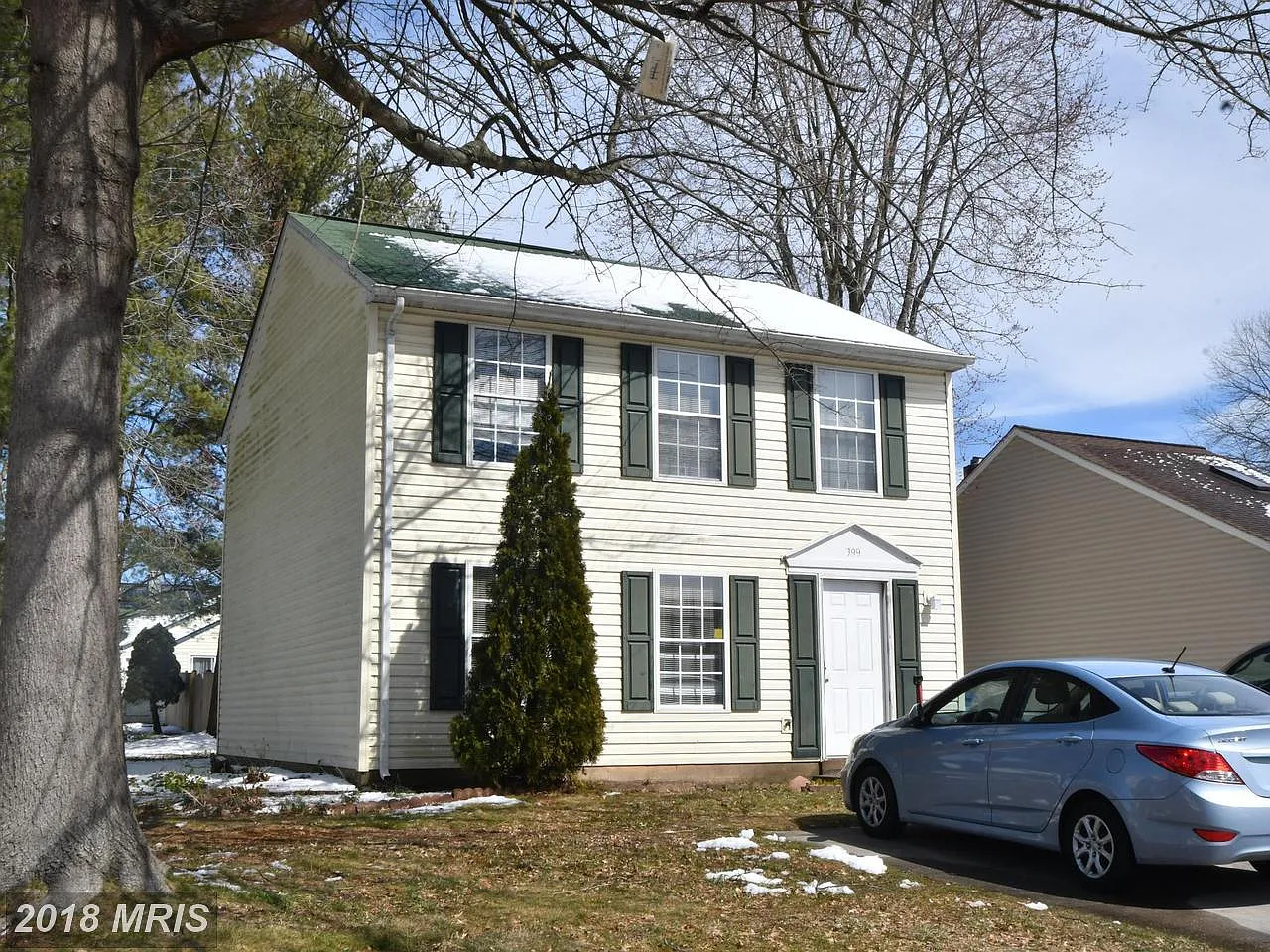 399 Stratford Ave photo 1