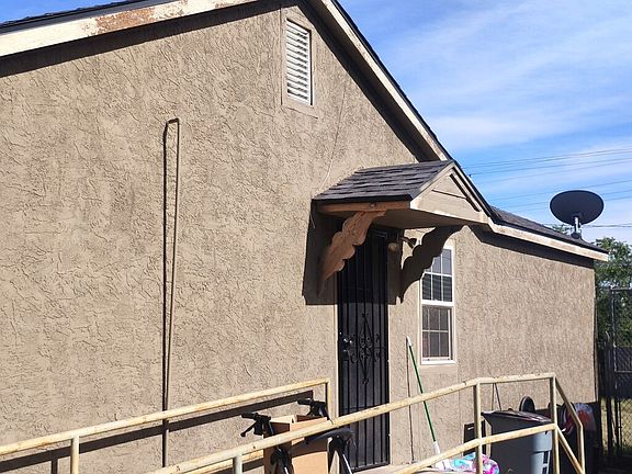 3rd image of 1504 E Ursuline St