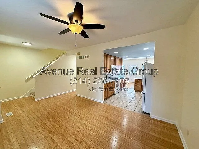 3 bed, 2.5 bath, 1540 sqft, $1,995 — Photo 4