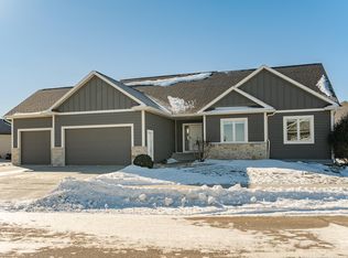 1497 Century Corner Ln NE, Rochester, MN 55906