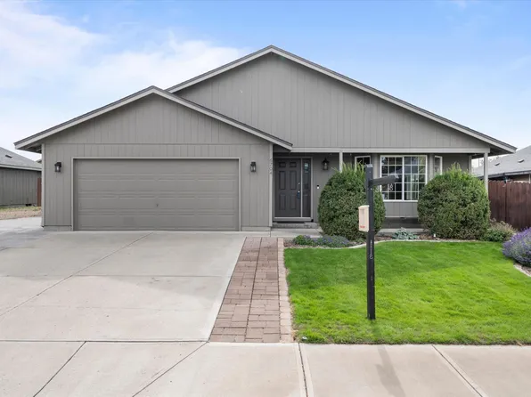 6704 Comiskey Dr, Pasco, WA 99301