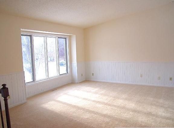 Home for Sale in Savage, MN $174,900