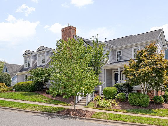3rd image of 314 Westside Dr