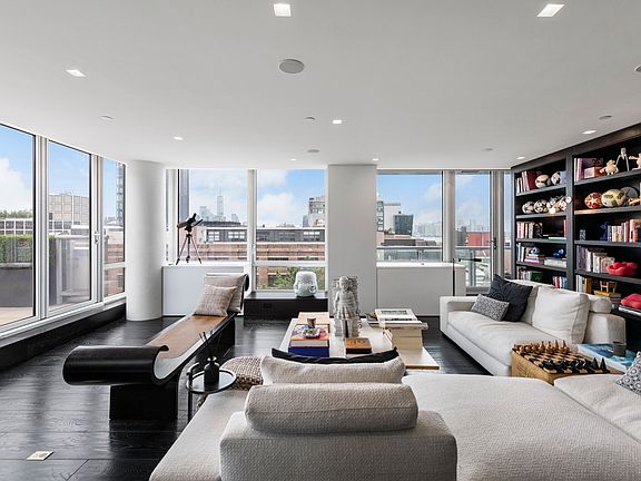 3rd image of 450 W 17th St #1403/4