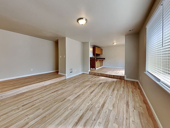 3rd image of 4808 231st Street Ct E