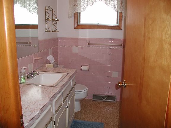 4th image of 59 McKenzie Ct