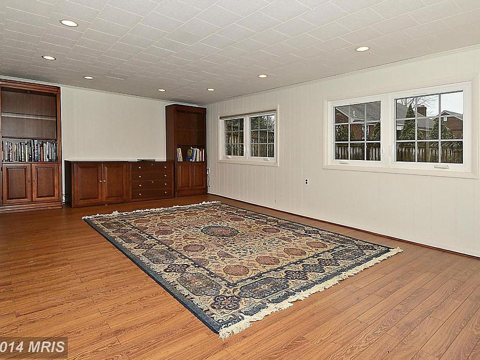 1st image of 6026 27th St N #Basement