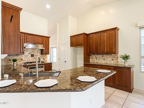 4th image of 3899 CAMINO ARROYO --