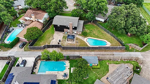 2709 Oak Cir Photo 1