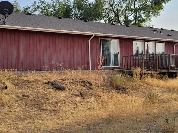 7548 NE Quaale Rd, Madras, OR 97741