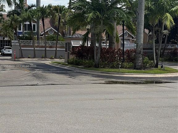 5th image of 15680 SW 106th Ln APT 803