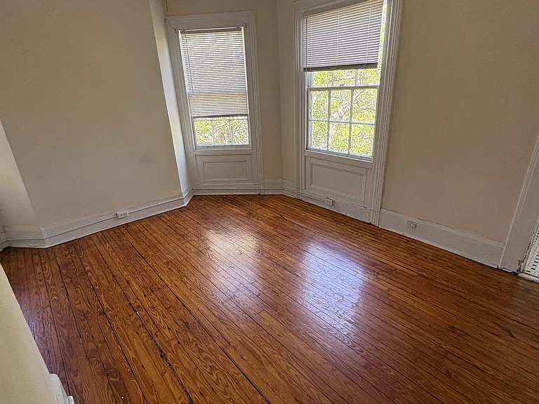 107 Ashley Ave #D — Photo 12