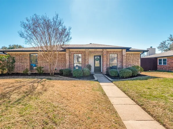 1730 Clarendon Dr, Lewisville, TX 75067