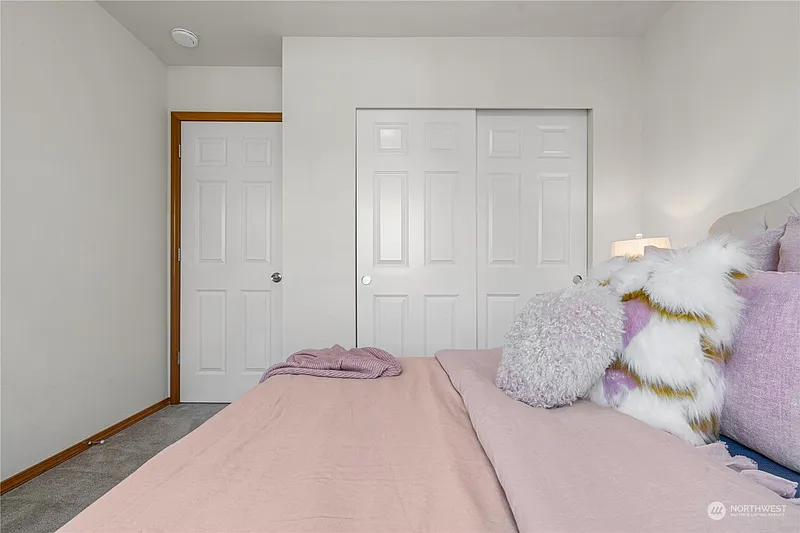 Thumbnail 19