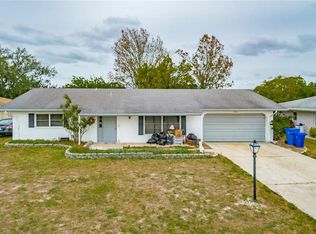 1505 New Bedford Dr, Sun City Center, FL 33573