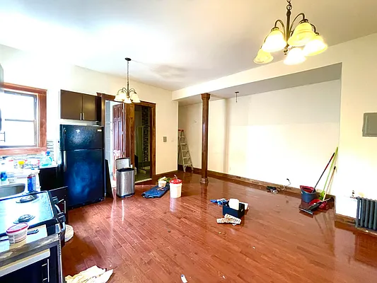 Rented by R New York | media 27