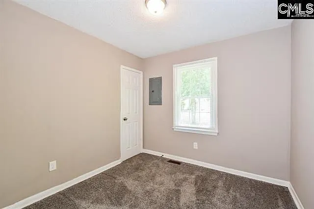 4209 Hileah Dr — Photo 8