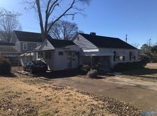 109 Surrey Rd SW, Huntsville, AL 35801