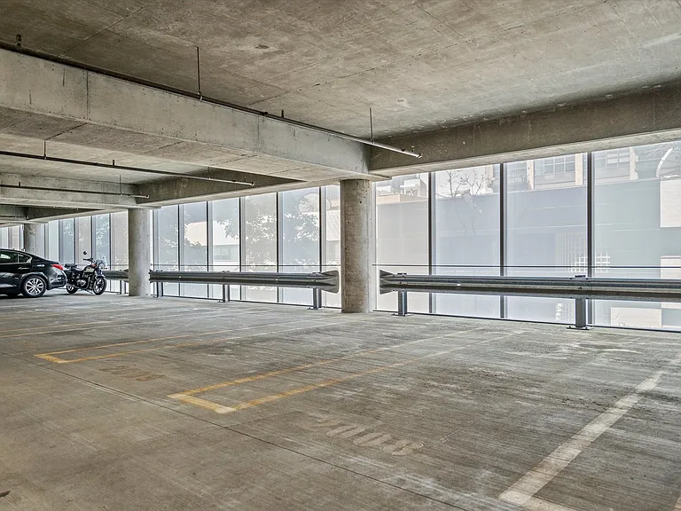737 W Washington Blvd #2804 — Photo 32
