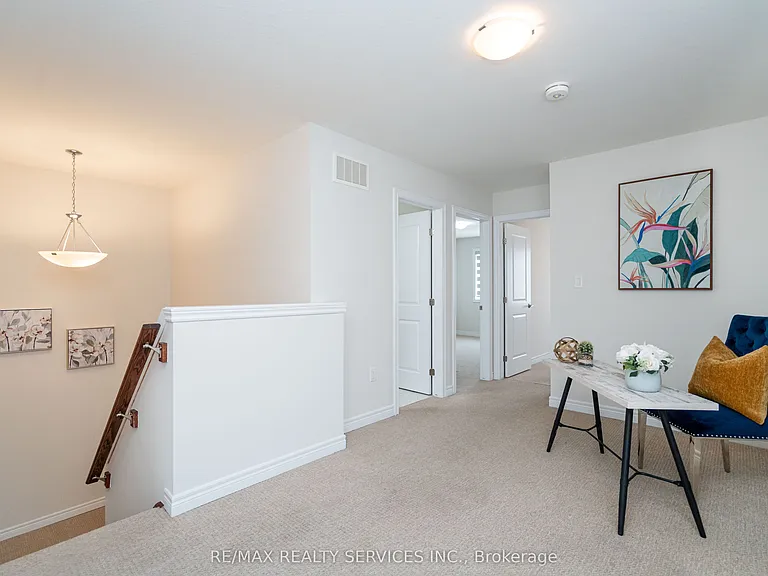 7 Baker Ln — Photo 28