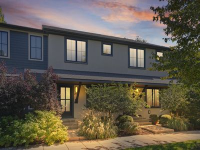 2194 New Town Dr NE, Grand Rapids, MI, 49525