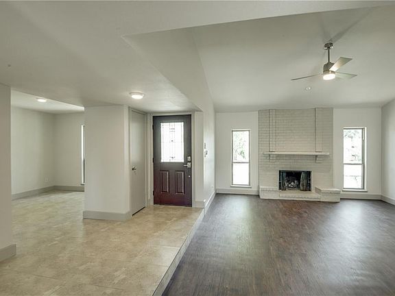 4th image of 4528 Newcombe Dr