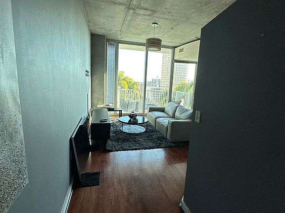 5th image of 777 N Ashley Dr Unit 1006
