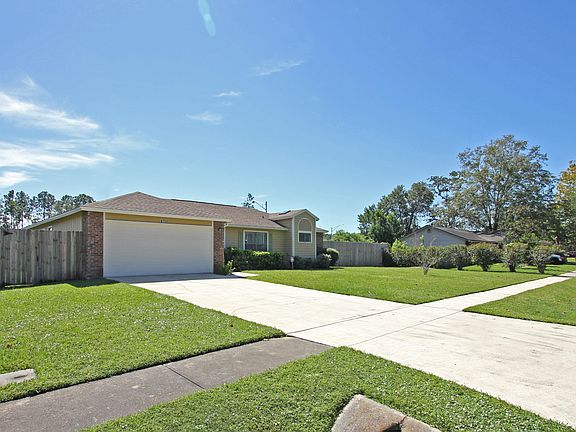 2nd image of 8752 Falcon Trace Dr S