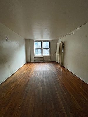 1st image of 250 E 29th St #3L