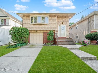 18 Acacia Ave, Staten Island, NY, 10308