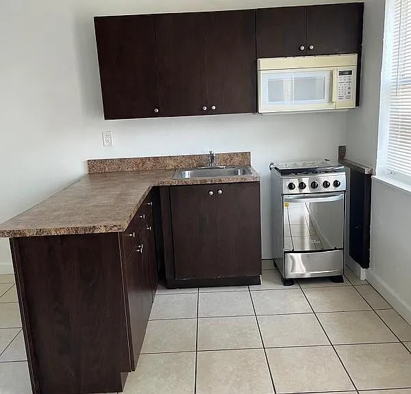 12820 NW 17th Pl — Photo 1