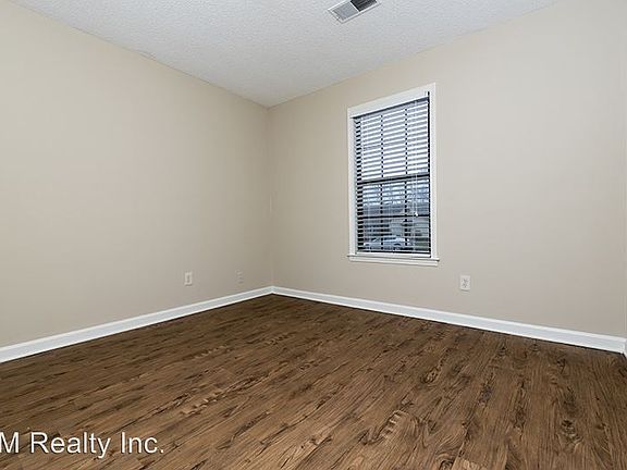 5th image of 6615 Cherry Bark Dr